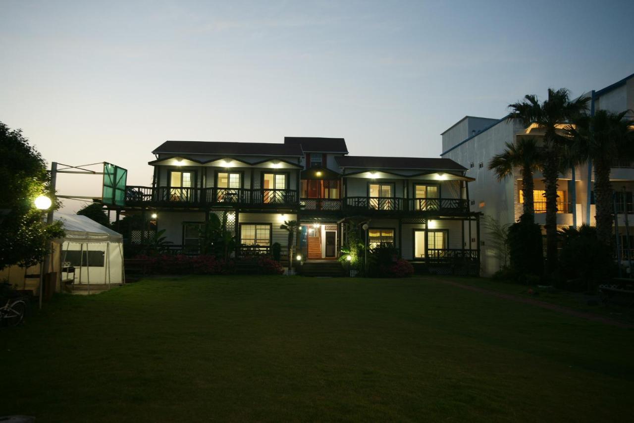 Eurohouse Villa Seogwipo Exteriör bild