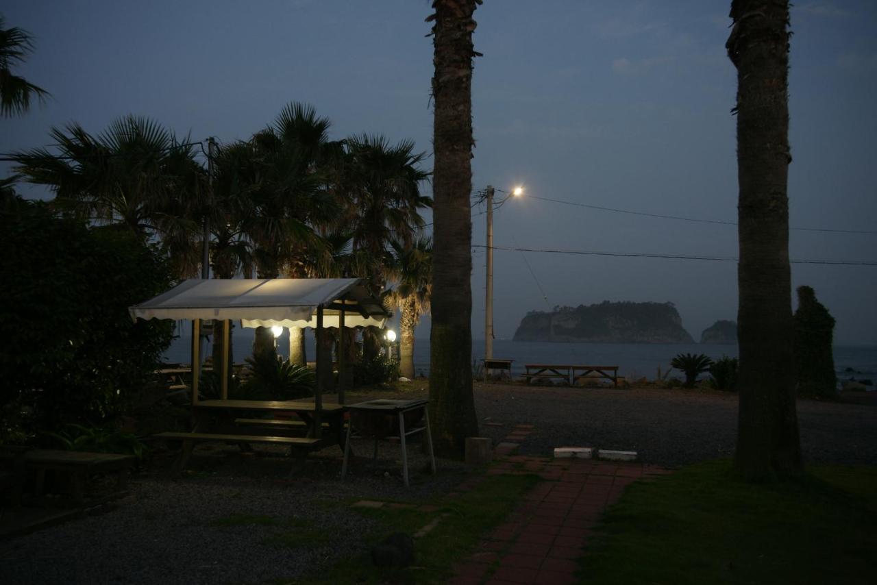 Eurohouse Villa Seogwipo Exteriör bild